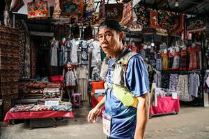 BIB: 
                            <button type="button" onclick="openModal(25389662)" class="btn btn-primary btn-sm float-right btn-popup" data-toggle="modal" data-target=".modal-high-quality">
                        <i class="fas fa-shopping-cart"></i> Add to Cart
                    </button>
                                            <button type="button" onclick="isThisMe(25389662, true)" class="btn btn-success btn-sm float-right btn-popup btn-isme hidden" data-toggle="tooltip" data-placement="bottom" title="นี่คือรูปของคุณใช่ไหม คลิกที่นี่เพื่อเอาเข้าอัลบั้ม">
                        <i class="fas fa-plus"></i> Add to album
                    </button>
                    <button type="button" onclick="isThisMe(25389662, false)" class="btn btn-warning btn-sm float-right btn-popup btn-isnotme hidden">
                        <i class="fas fa-ban"></i> Remove from album
                    </button>